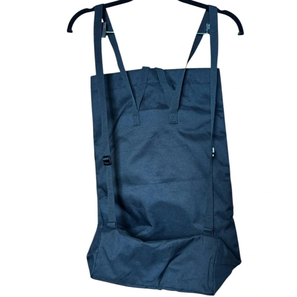 On Running Black Backpack